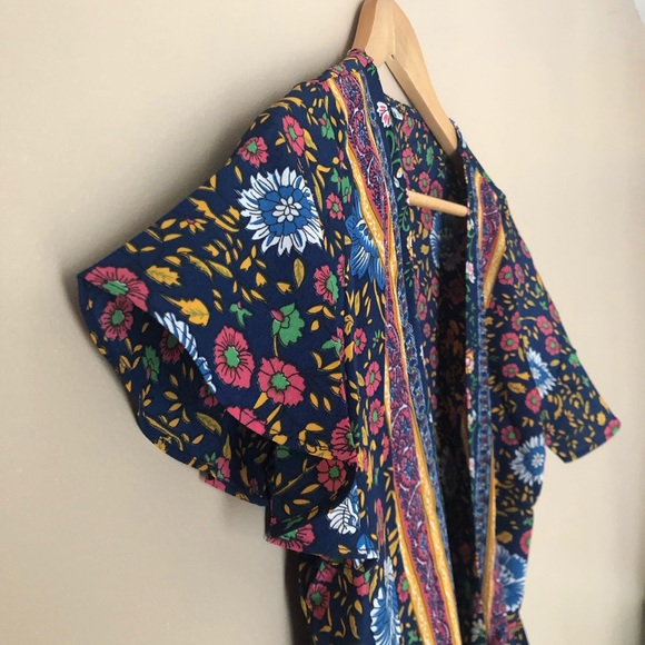 Paisley Beach Wrap Dress - Picture 5 of 8